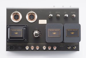 真空管”にしか得られない音がある。エアータイトこだわりの三極管