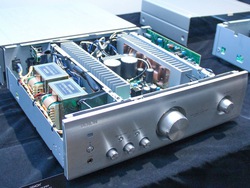 レビュー】デノンの新プリメイン「PMA-1500RE」はどう進化した？ (1/2