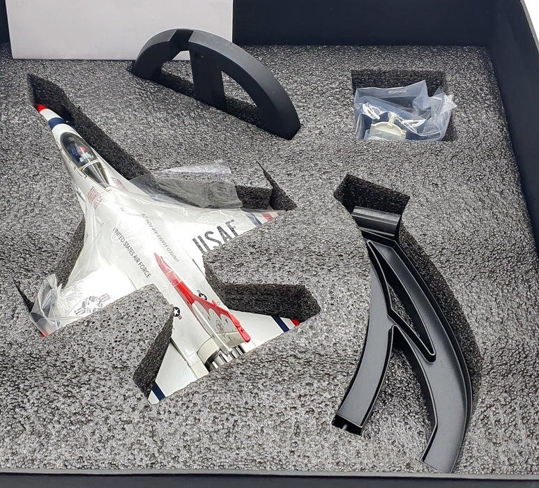 Gemini Aces 1/72 Scale GAUSA5001 - F-16 Fighting Falcon USAF