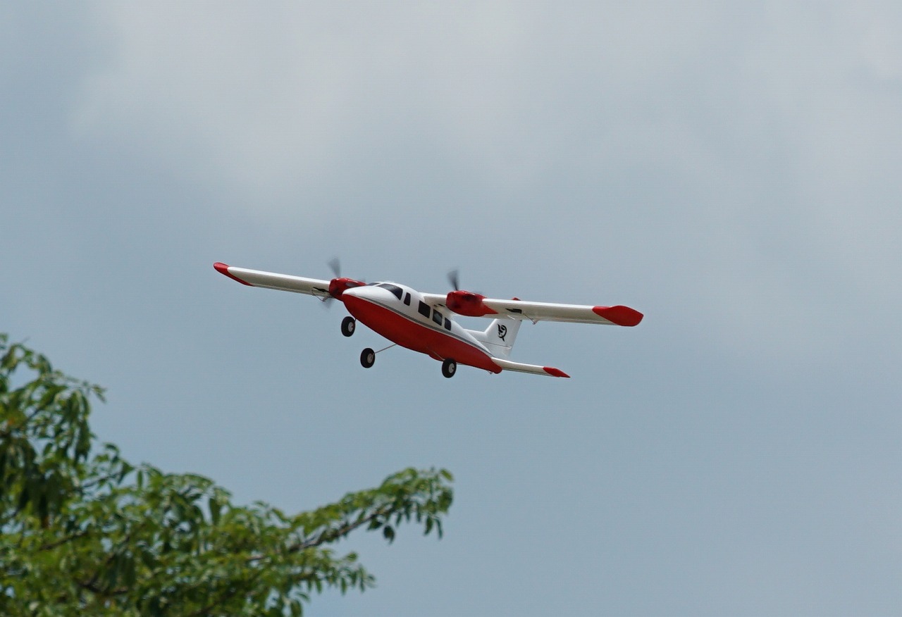 ラジコン飛行機 ラジコン飛行機・零戦の通販は【ラジコン1】