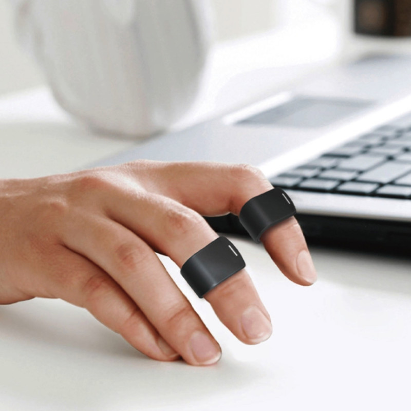Mouse ring｜指2本にはめて使用するリング型ウェアラブルマウス