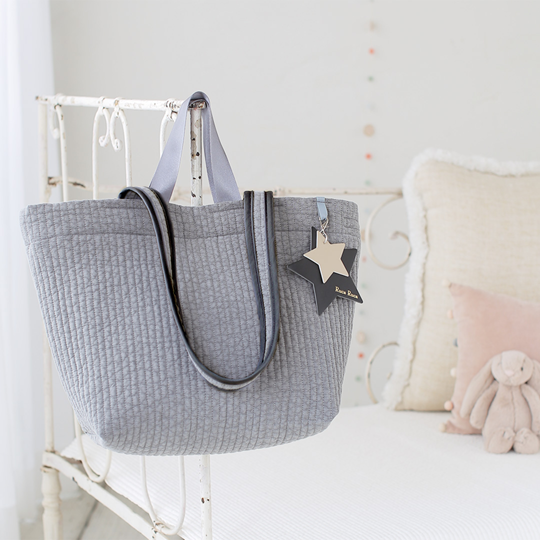 ヌビバックMサイズ グレー（スターチャーム） | マザーズバッグ・ママ