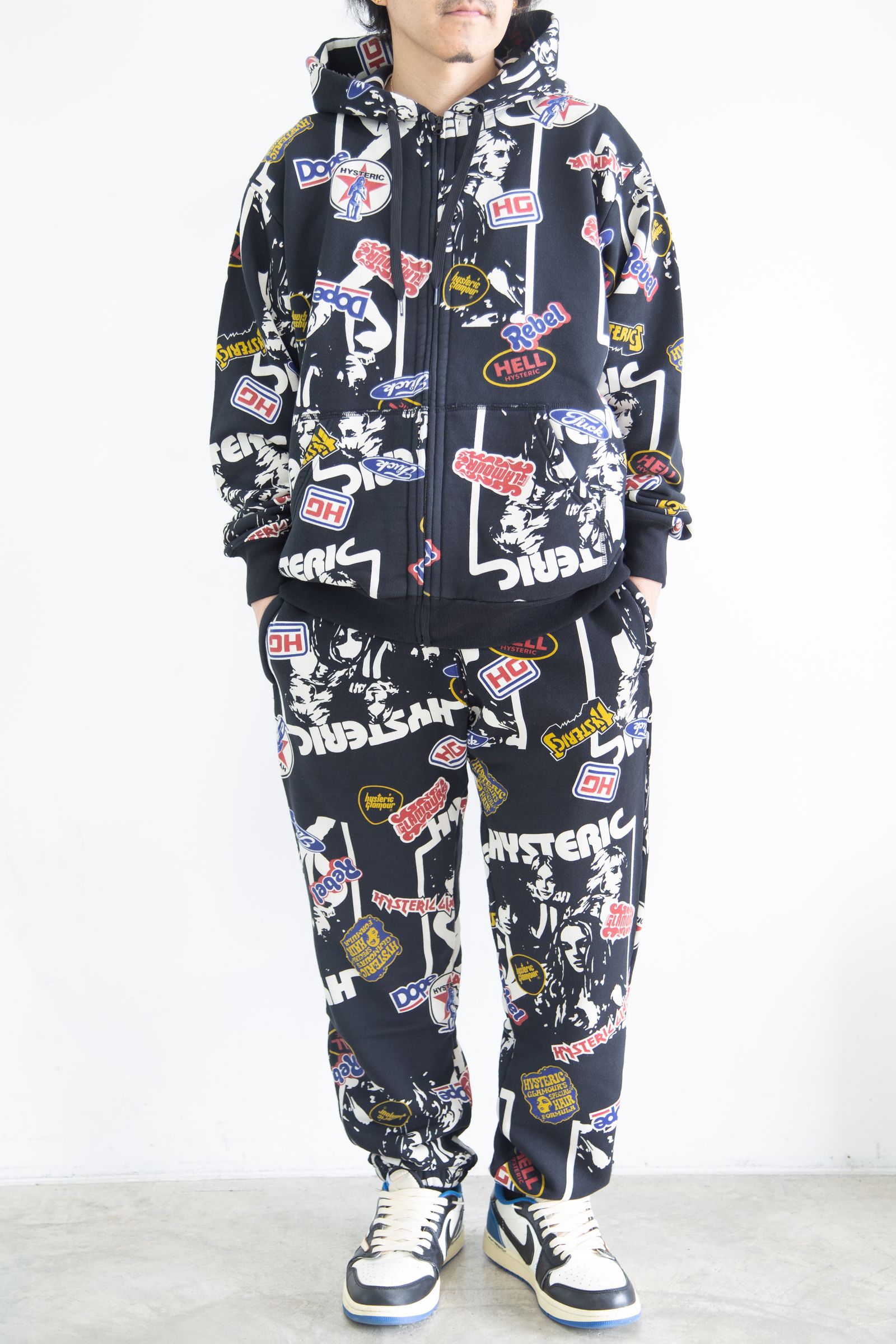 HYSTERIC GLAMOUR - 4GIRLS柄 パーカー / ブラック | Tempt