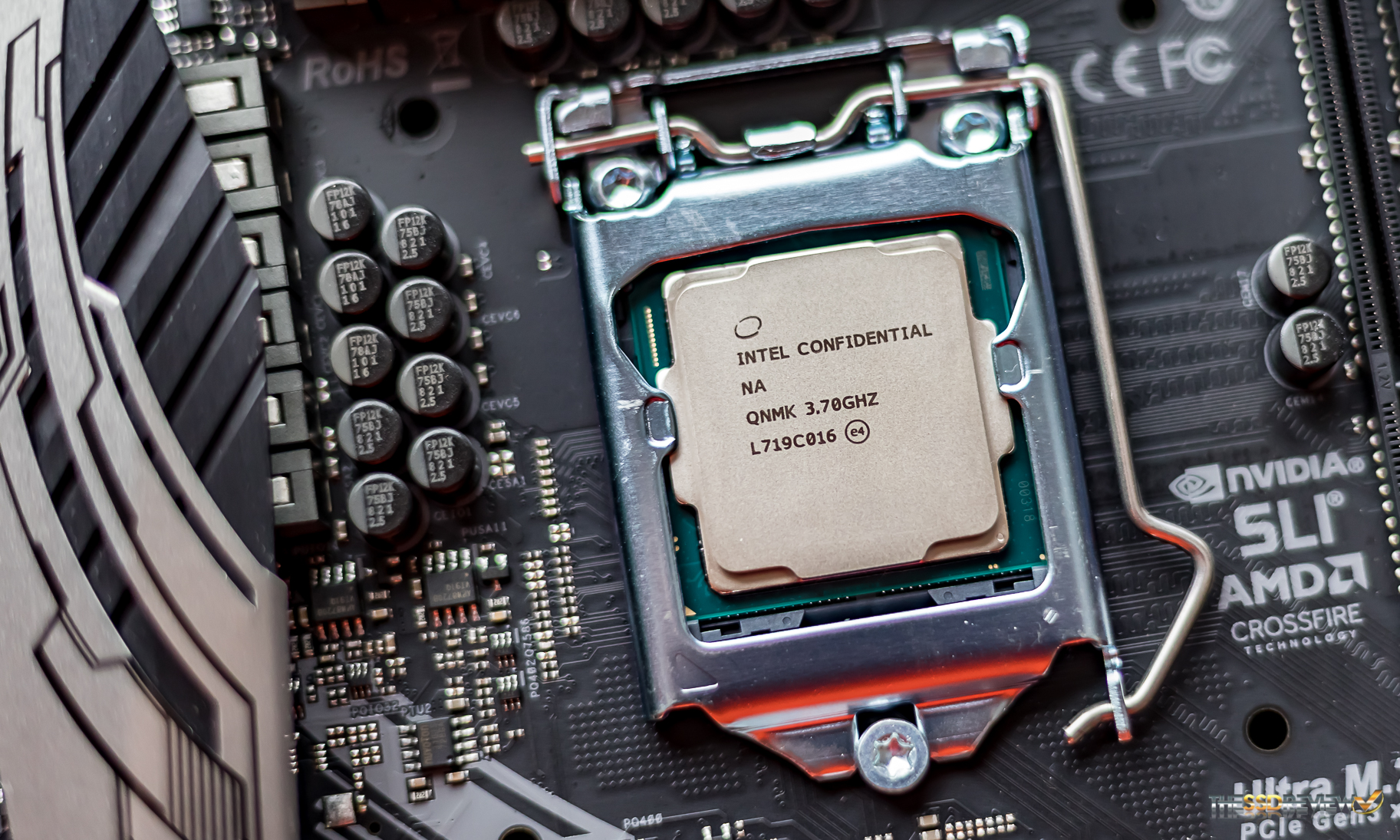 ASRock Z370 Taichi Build Makes 5Ghz OC Simple - Intel Optane Adds