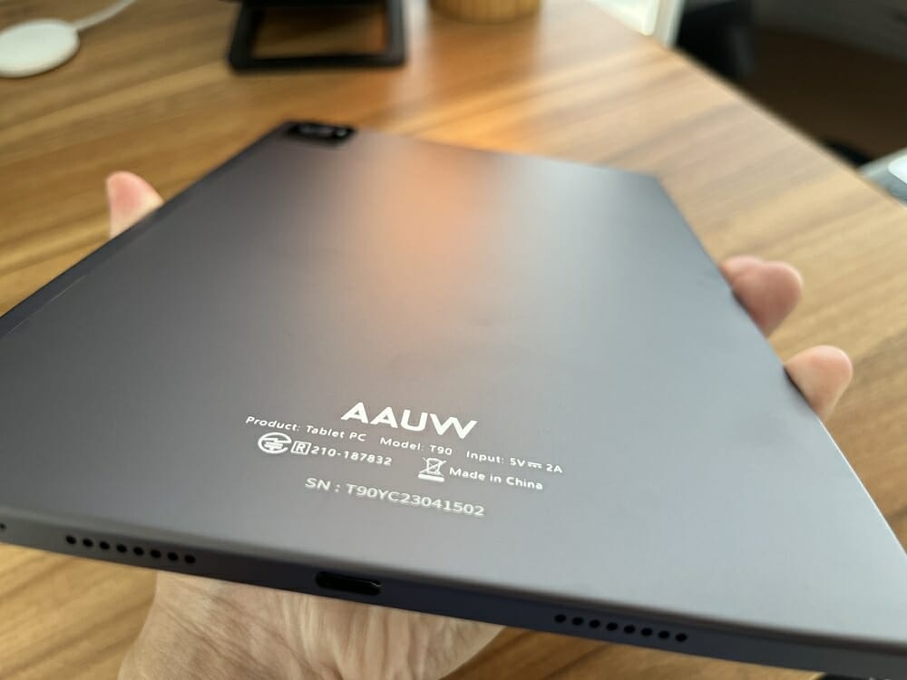 AAUW T90』レビュー | Widevine L1対応、クアッドスピーカー搭載の
