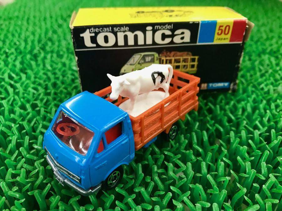 レア！？ 黒箱トミカ トヨタハイエース 牧場トラック入荷です！【牛久