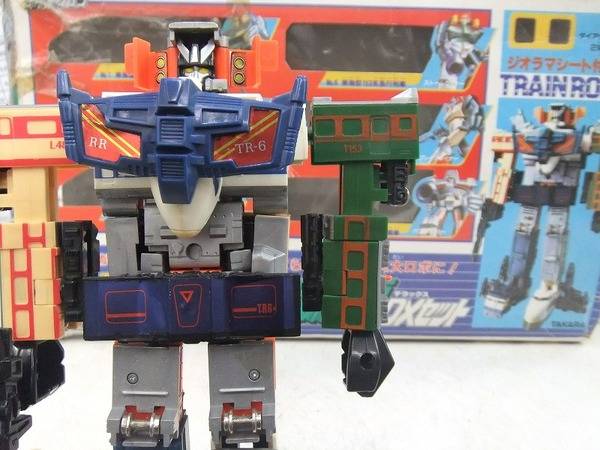 激レア!! トランスフォーマー トレインロボ 6体編成 DXセット入荷しま
