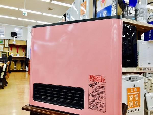 ピンクのかわいらしい都市ガスファンヒーターが未使用で入荷！【摂津店