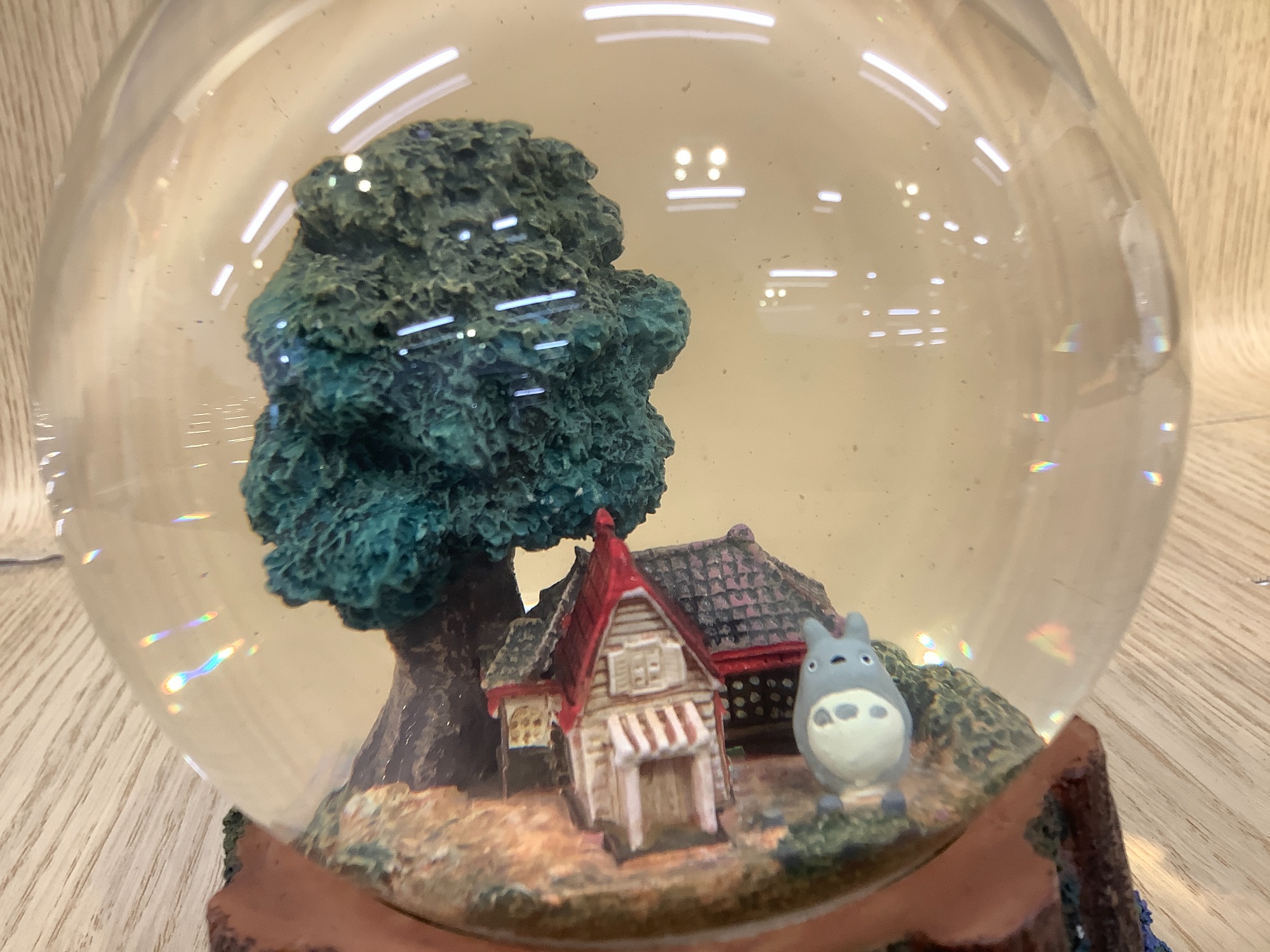 となりのトトロ オルゴール付きスノードーム入荷しました！｜2022年11