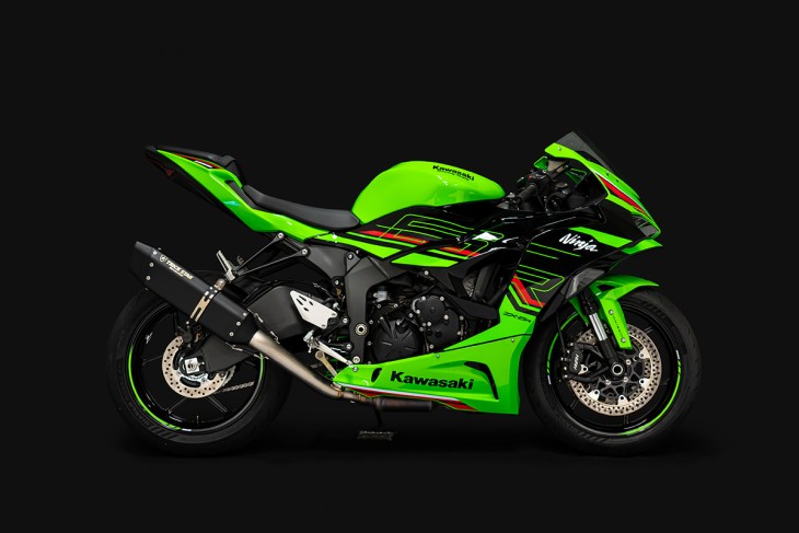 新製品情報】Ninja ZX-6R (24)スポーツコンバートマフラーIKAZUCHI