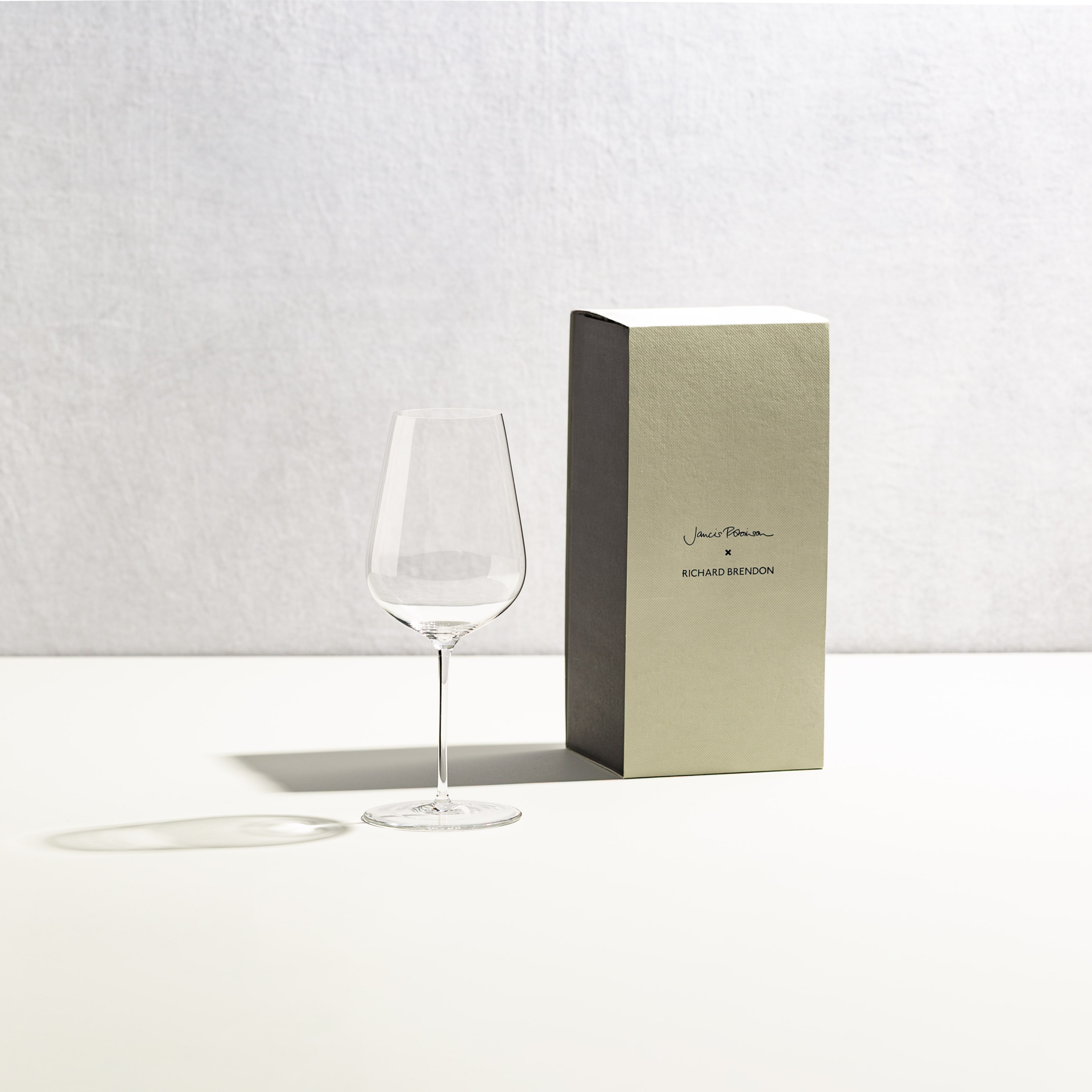 赤・白・泡兼用万能ワイングラス ペアセット ジャンシスロビンソン