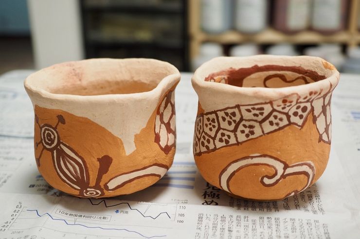 織部茶碗に絵柄/鉄絵を描く | 作品作り | 陶芸に関するさまざまな情報