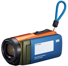 防水性能を備える“EverioR”と、マリンウェアブランド「HELLYHANSEN」と