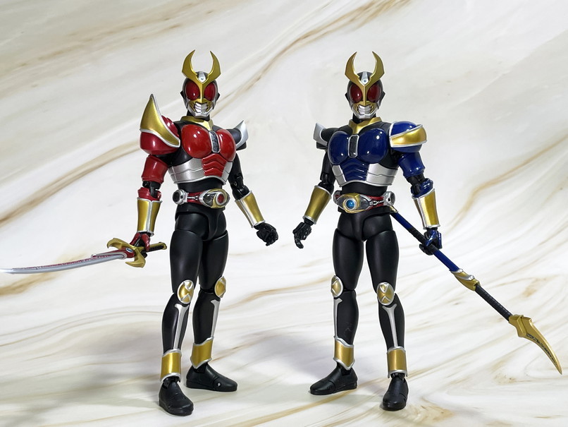 真骨彫 仮面ライダーアギト フレイムフォーム＆ストームフォーム