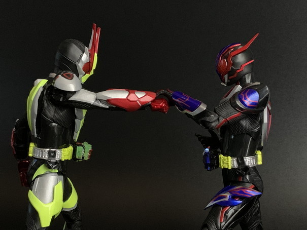 S.H.Figuarts 仮面ライダーエデン VS S.H.Figuarts 仮面ライダー