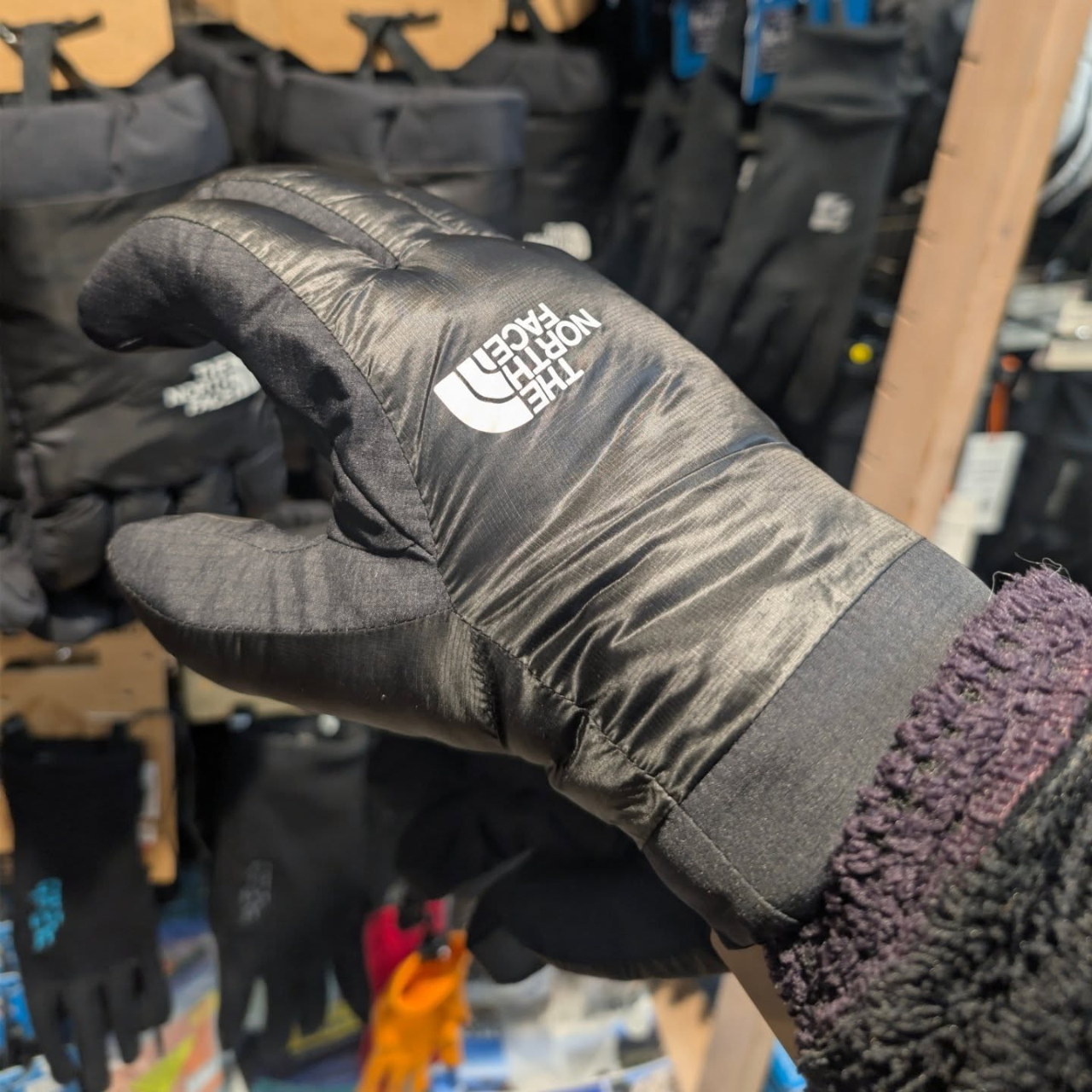 商品紹介】THE NORTH FACE インサレーショングローブショート | 山と