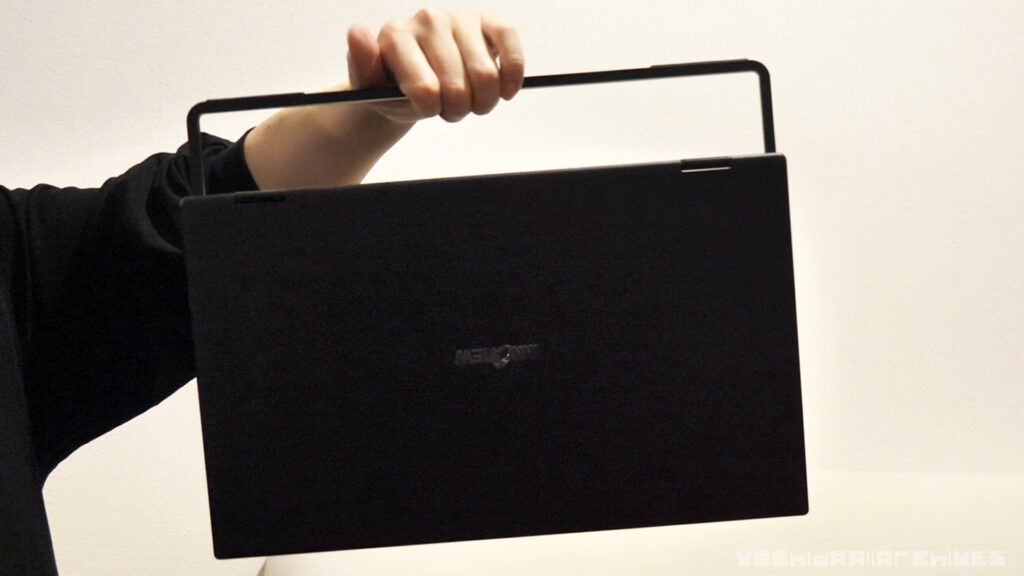 レビュー】実際外で見たら引くと思う『InnoView デュアル モバイル