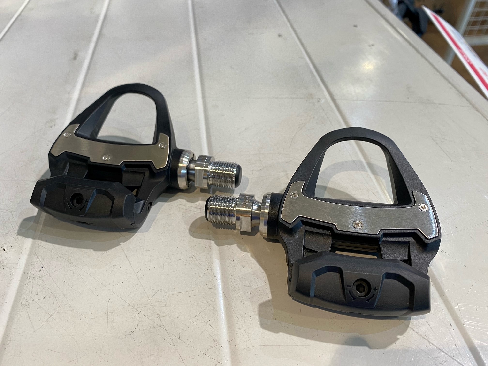 ITEM】ペダルがパワーメーターに！？GARMIN RALLY 在庫有ります