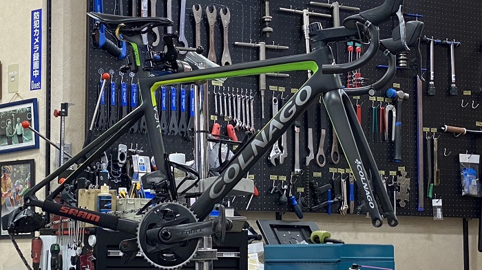 コルナゴV3 超! 握りやすいカーボンエアロハンドルに交換！！ | Y's