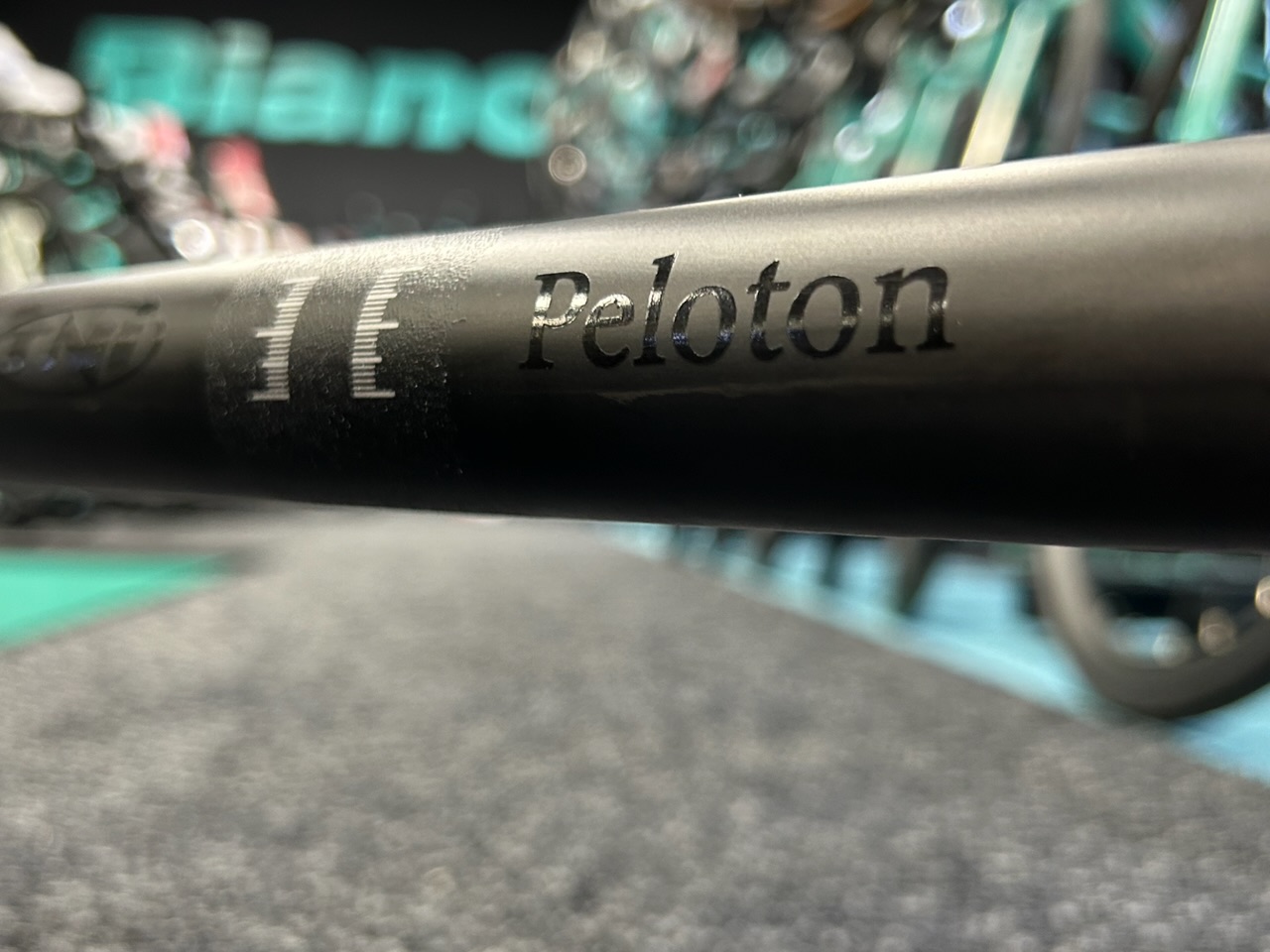 TNI】2万円台で170g！？超軽いカーボンハンドル在庫有ります！ | 東海