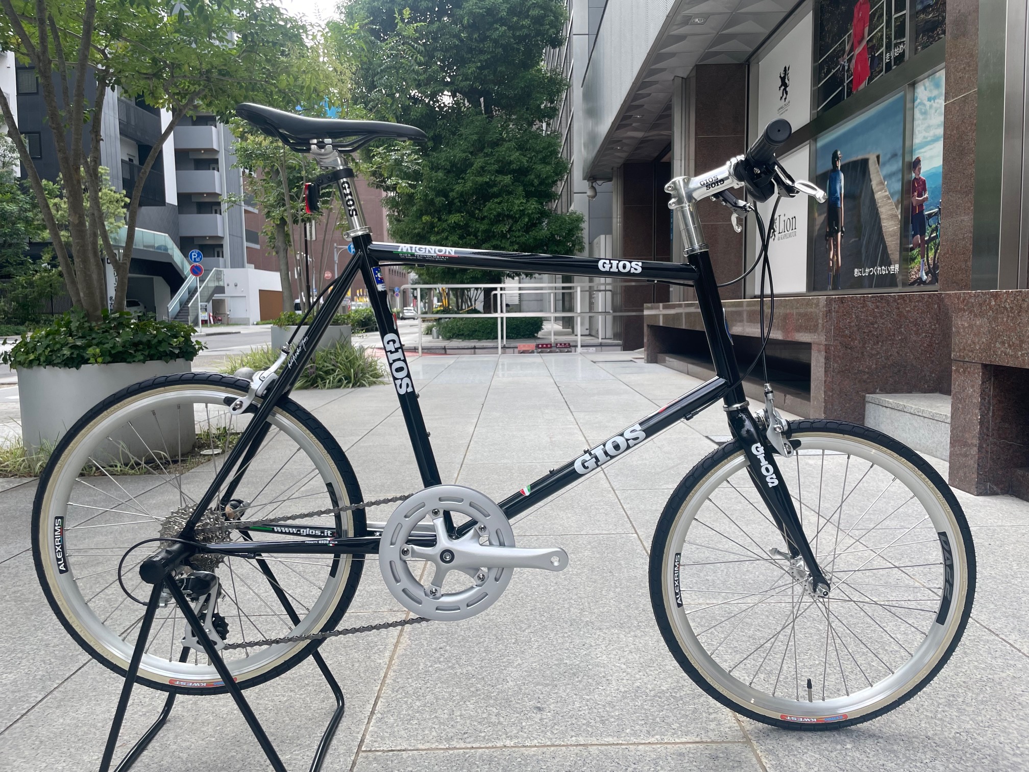 街乗りで大活躍！小さくて小回りの利くミニベロ2車種を比べてみました