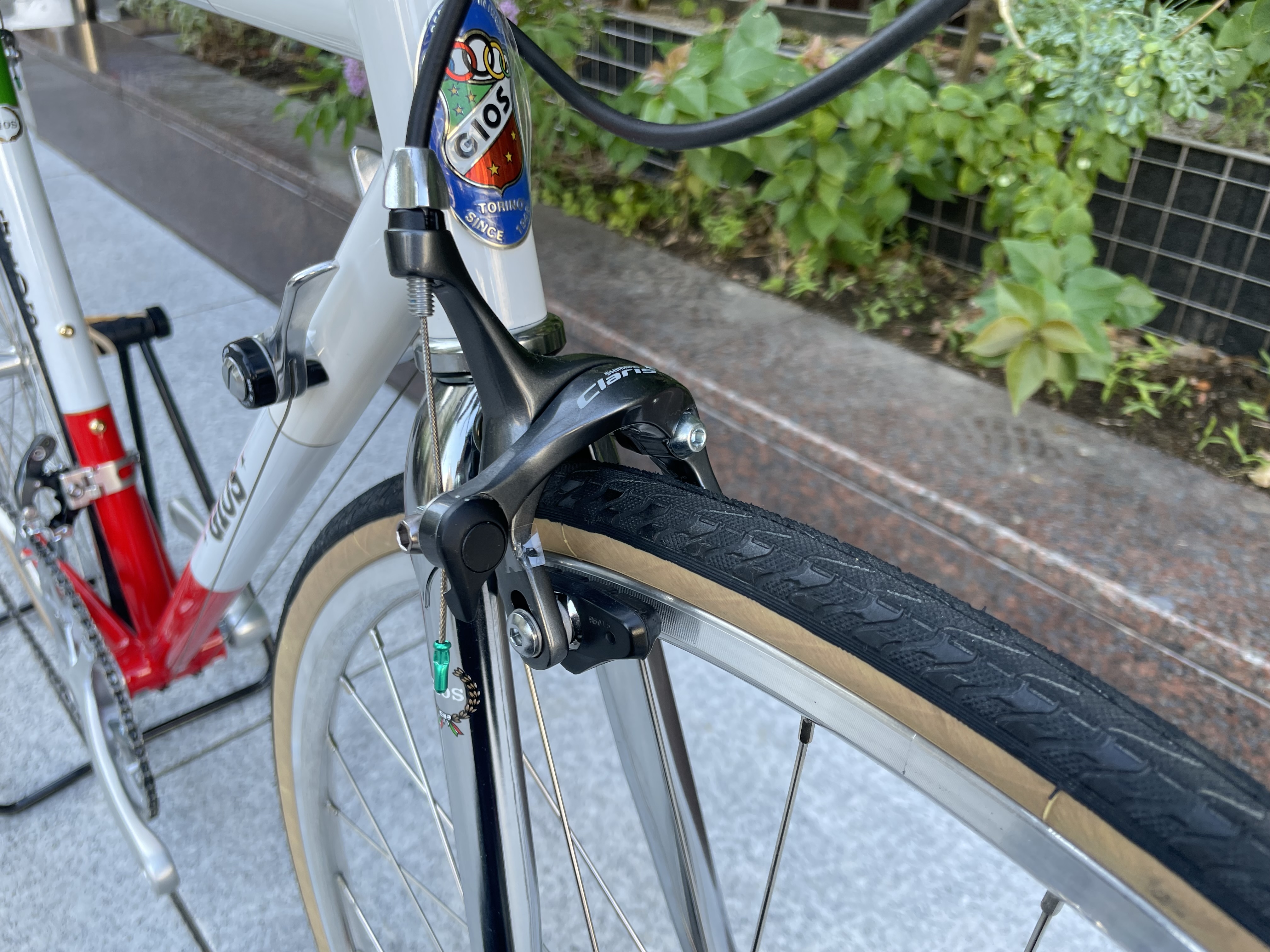 クラシカルなクロモリロードをイタリア色強めにカスタムしました