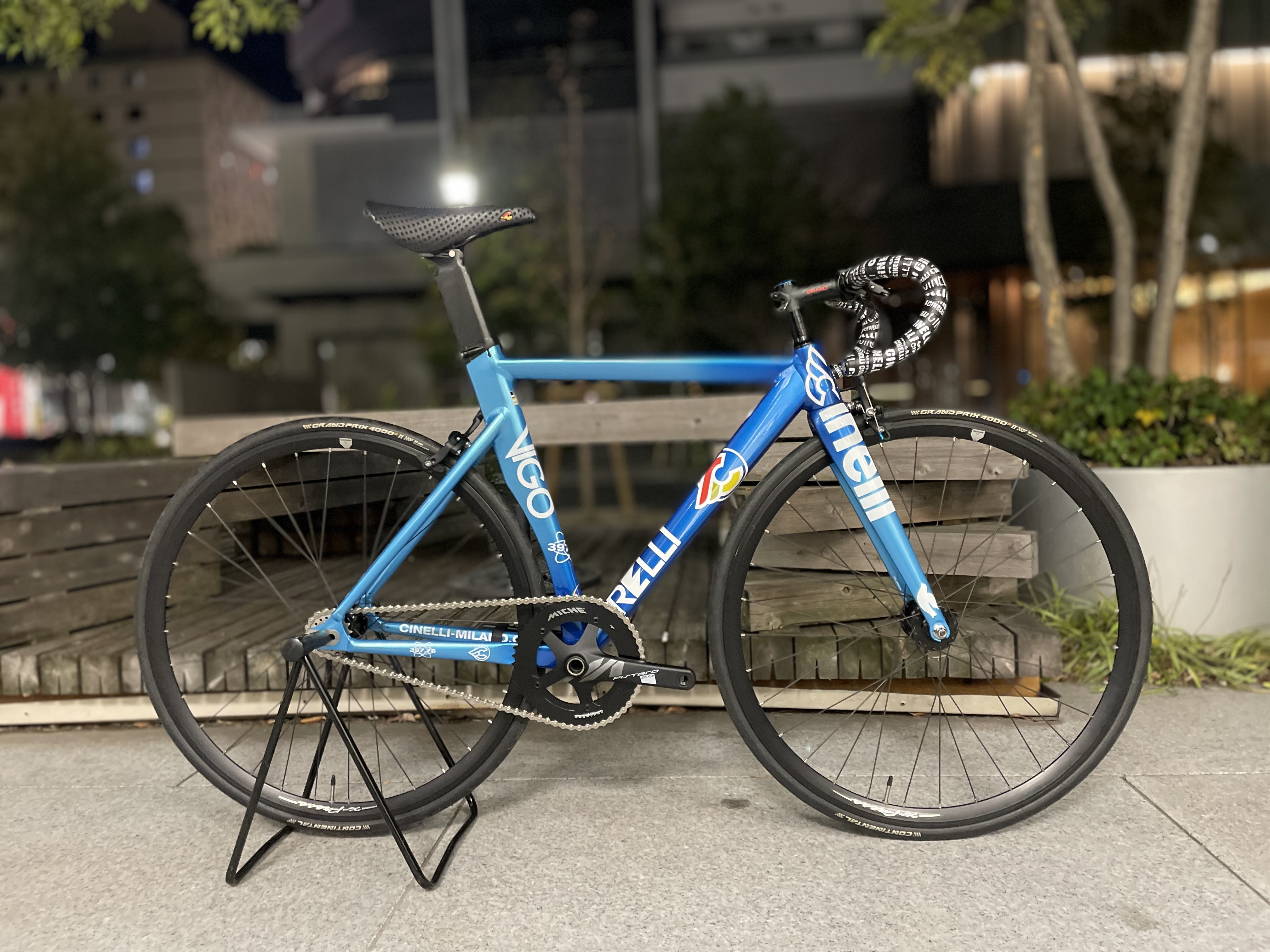 遂に完成！本格レースにも参加できる本気のピストバイク【CINELLI