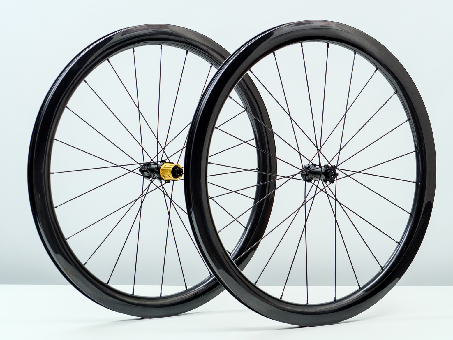 ワイズロード オリジナルブランド「ANTARES」11月17日から初のカーボン