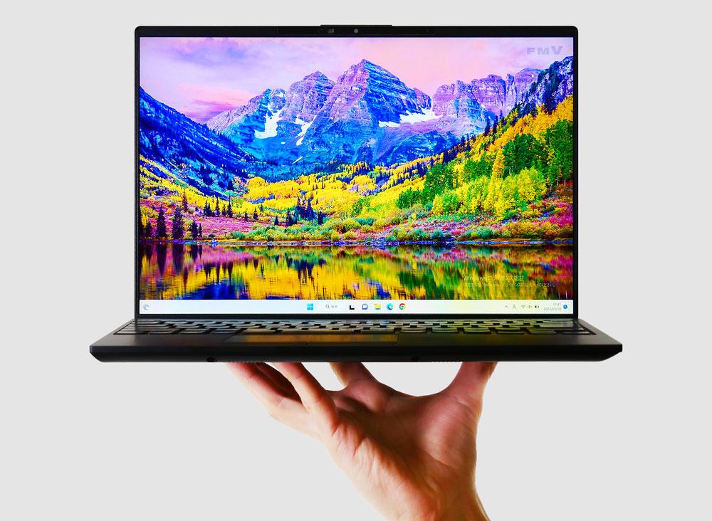 富士通「LIFEBOOK WU-X/H1、WU2/H1」実機レビュー！14型なのに超軽い
