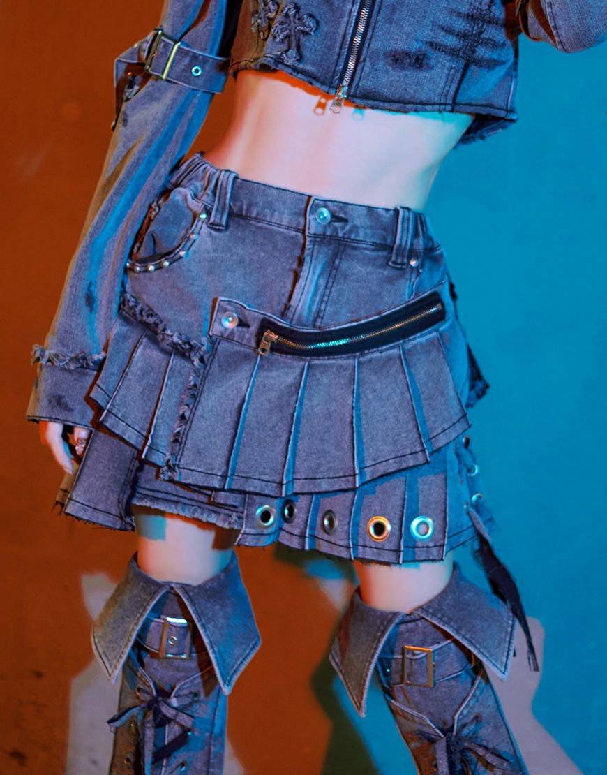 000000001360-01.jpg?size=l&w=