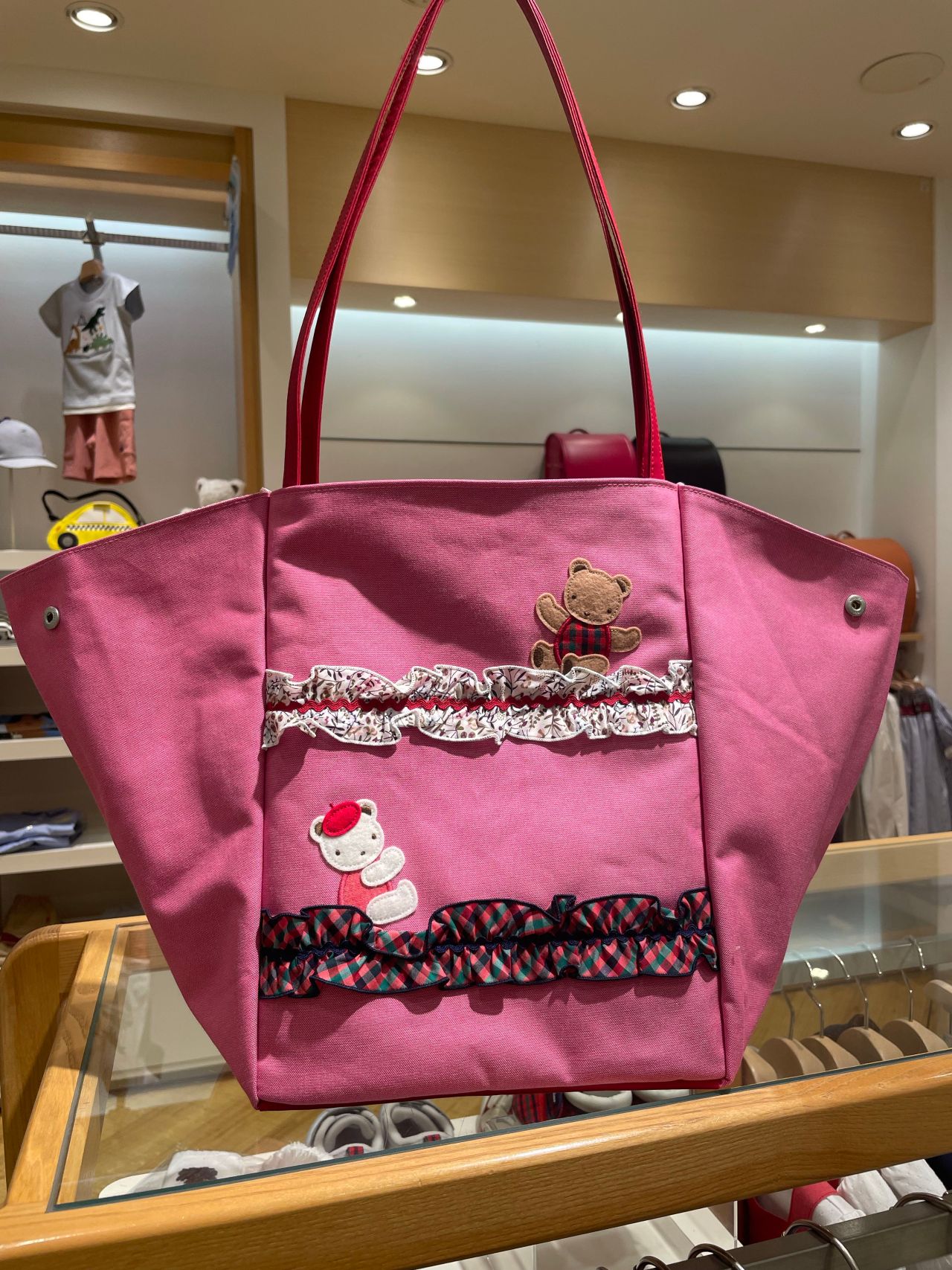 リバティグッズで春気分♪｜ファミリア阪急うめだ本店ファミリアの公式