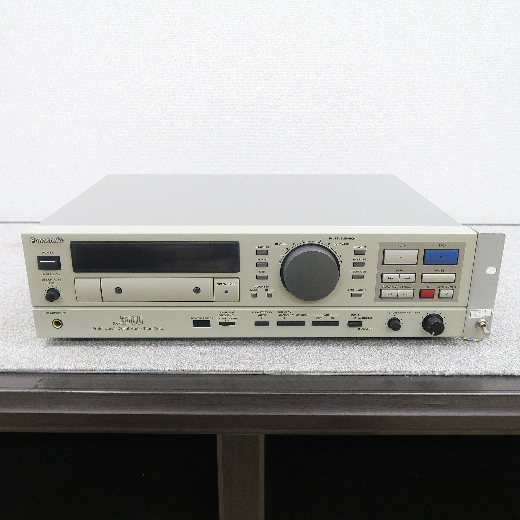 現状】パナソニック Panasonic SV-3700 DATデッキ @52788 / 中古