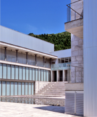 秋吉台国際芸術村