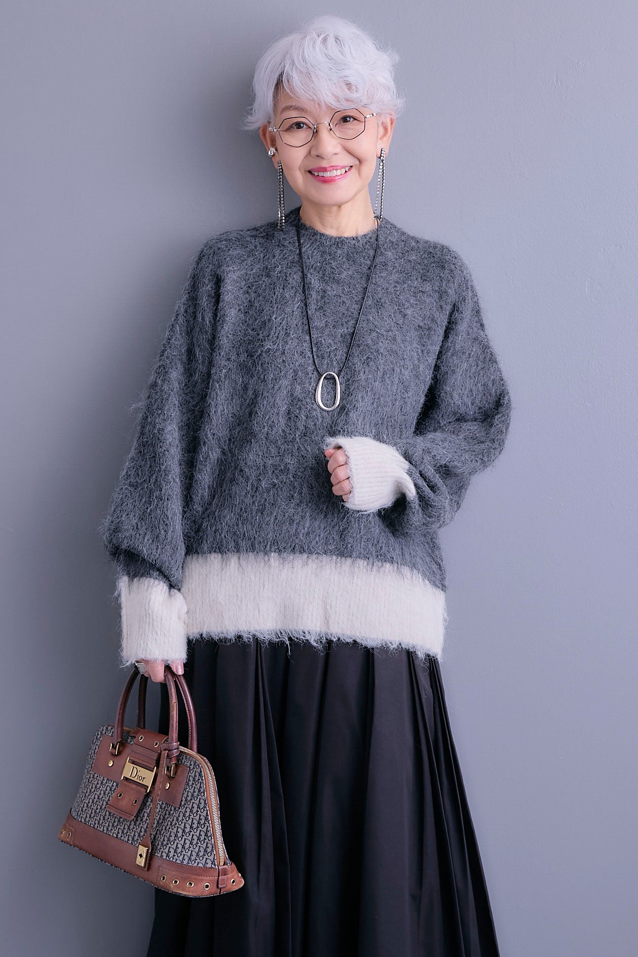 予約】バイカラーモヘアシャギーニット – AIJAN