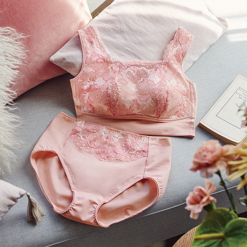 マキジェリーク 寝ながら美肌おやすみブラ | 補整下着(補正下着)、ブラ