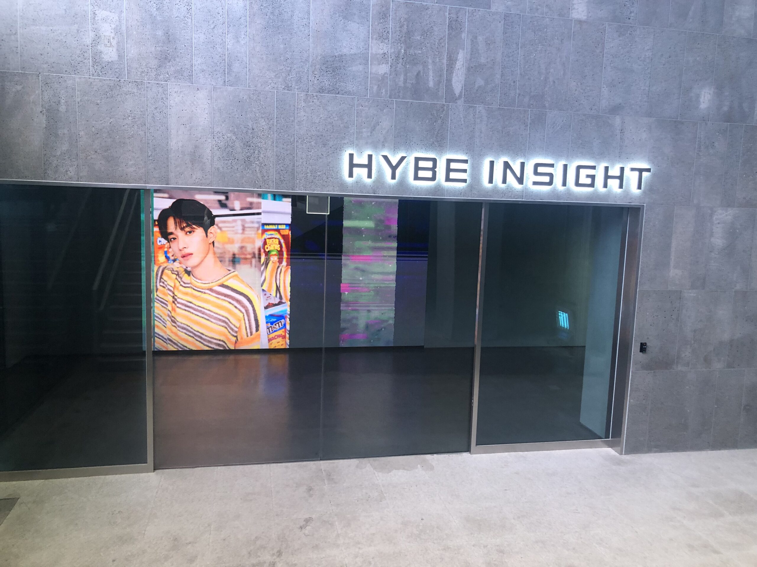 HYBE INSIGHT(ハイブインサイト)訪問レポ！移転、臨時休業はいつまで？