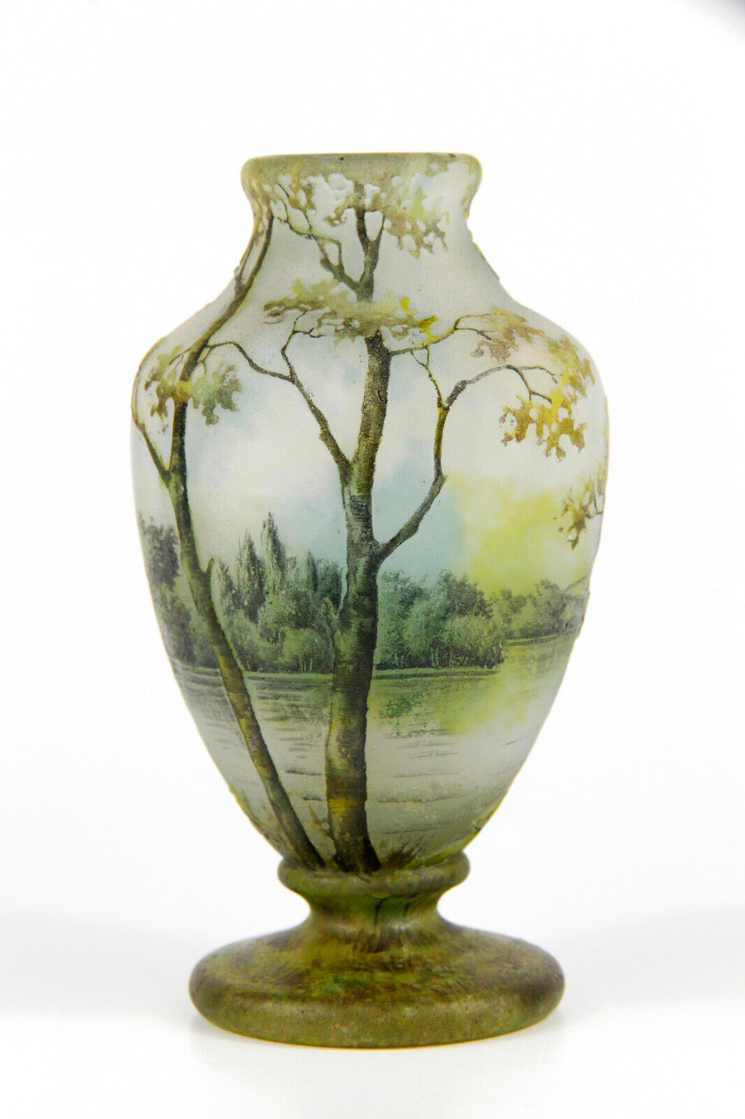 ドーム兄弟（ドームナンシー）湖畔の風景が描かれた花瓶 アール