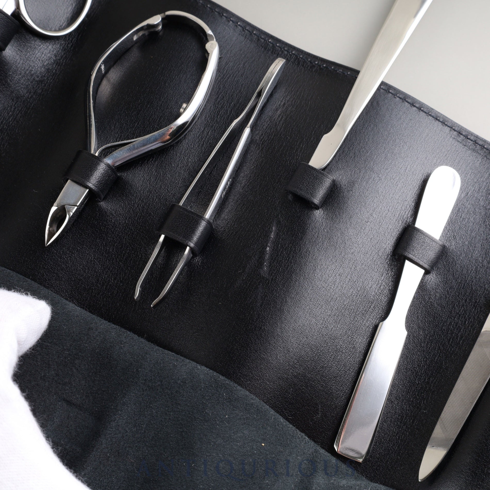 エルメス グルーミングセット スナップ開閉式レザーケース | 東京銀座