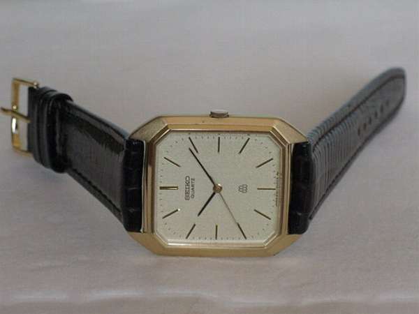 セイコー ツインクオーツ 9721-5040 薄型 スクエア型 ゴールド | アン