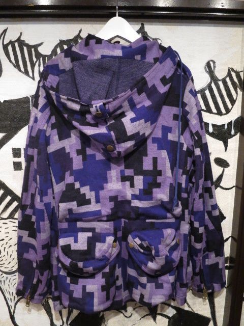 USED】beauty beast(ビューティービースト)デジタル迷彩柄ブルゾン