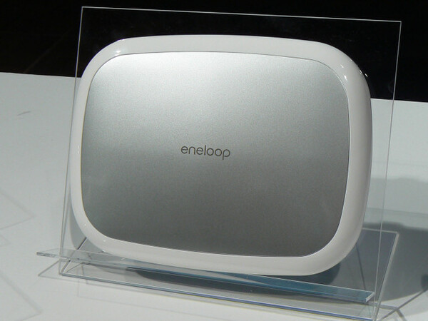ASCII.jp：三洋、“eneloop”ブランドの充電式カイロや携帯ウォーマー
