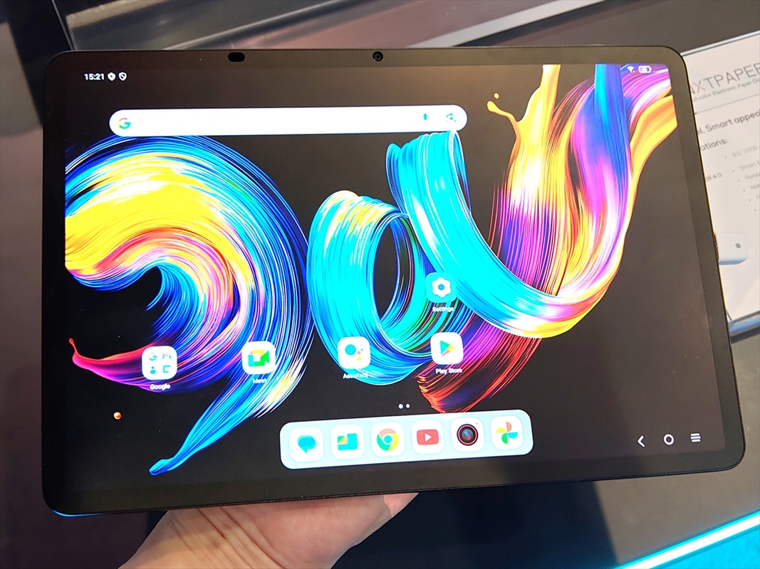 最新ゲーミングから合体式スマホまで、CES 2025で見つけた楽しいスマホ