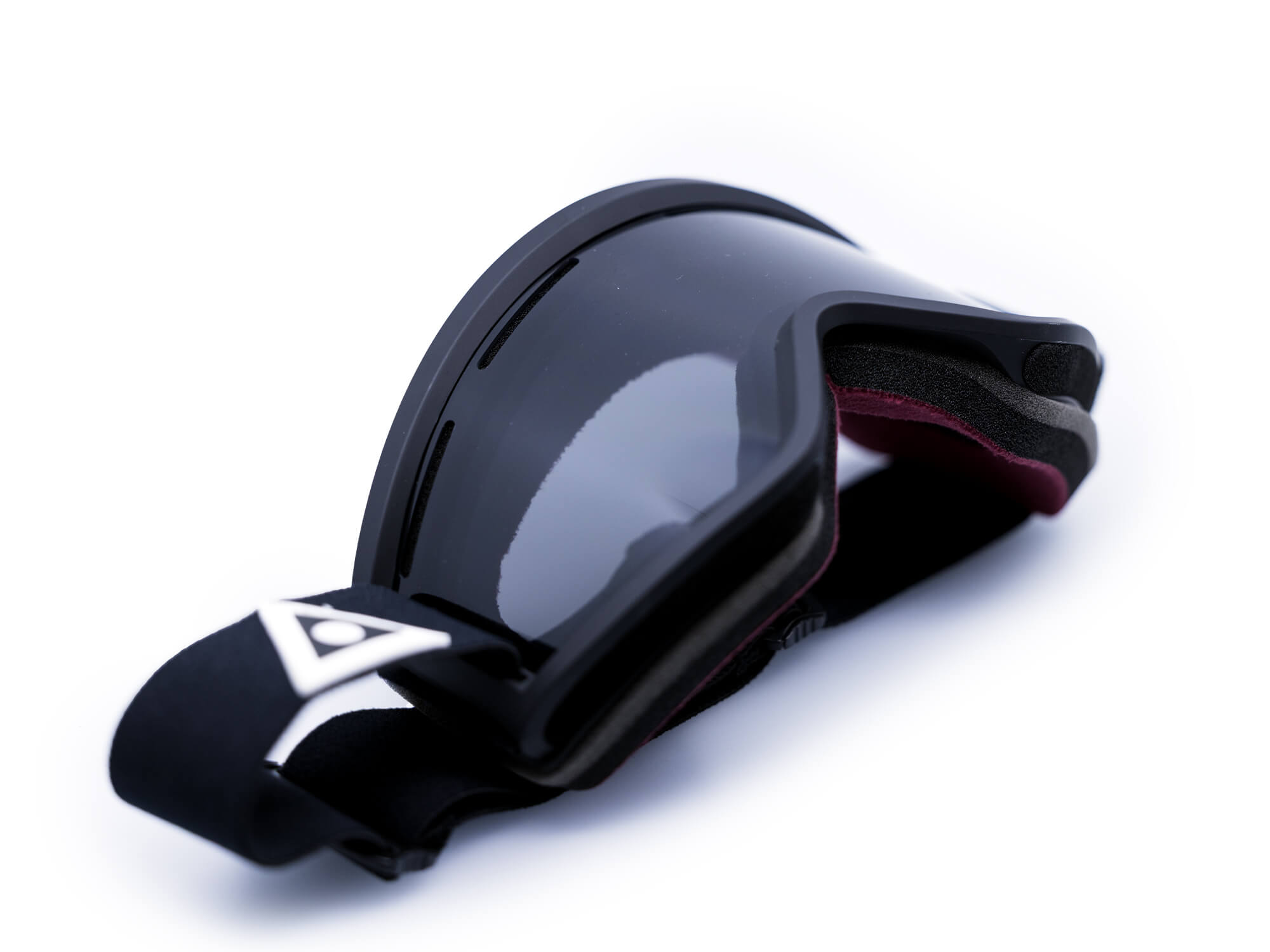 BLACKBIRD - BLACK TRIANGLE