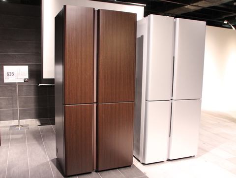 アクア、深澤 直人氏がデザインを手がけたインテリアに馴染む冷蔵庫