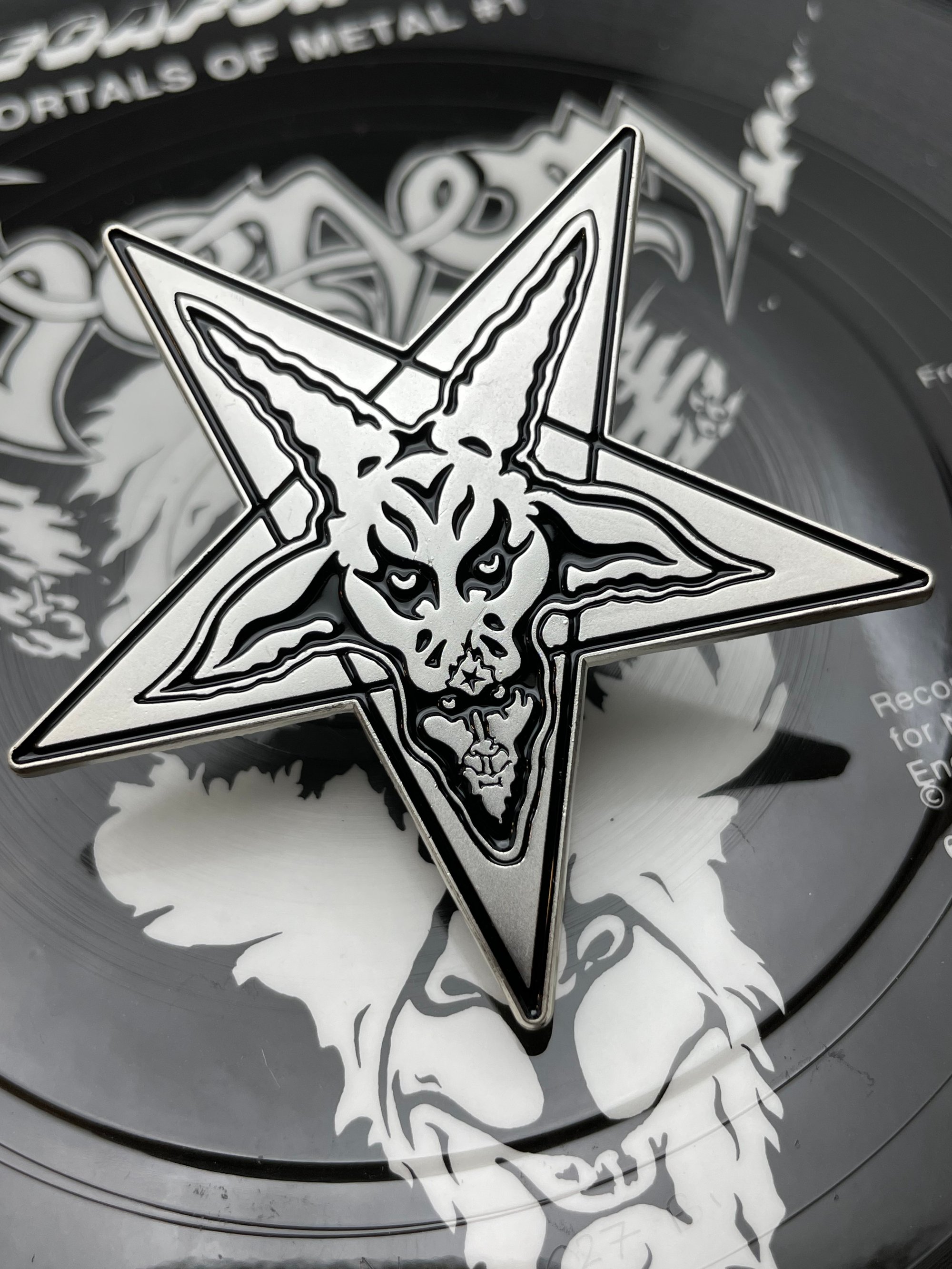 VENOM - Welcome To Hell / Black Metal Pin | MRMETALHEADBANGER