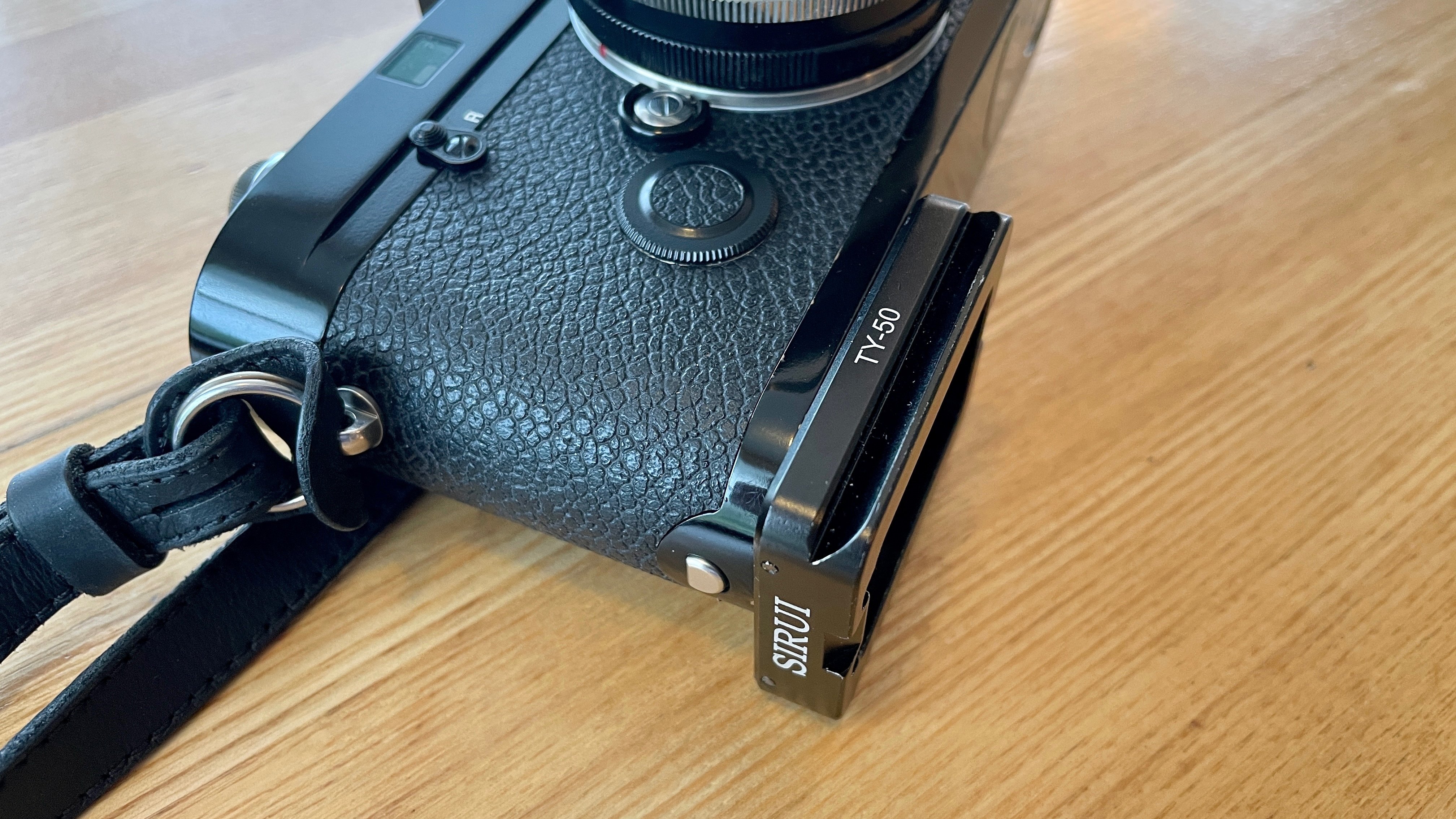 MP用にQuick Release Plateを買ってみた｜MOJA MOJA