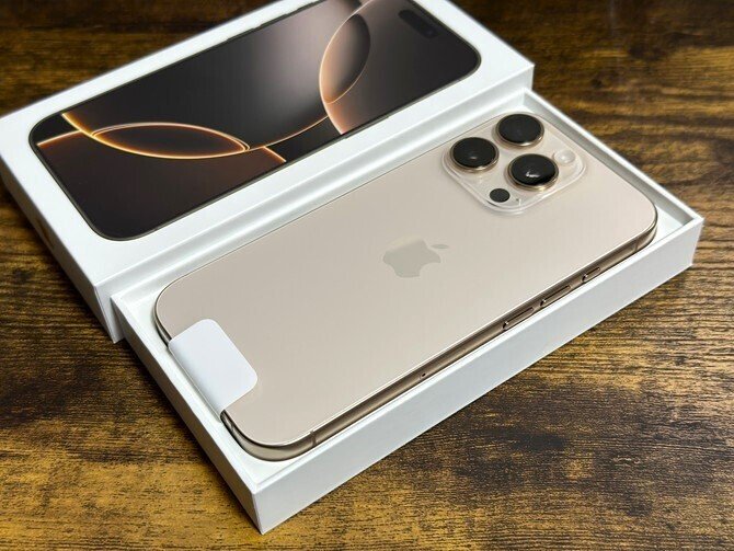 iPhone16 Pro 128GB デザートチタニウム 海外 中国版 iPhone 16 Pro