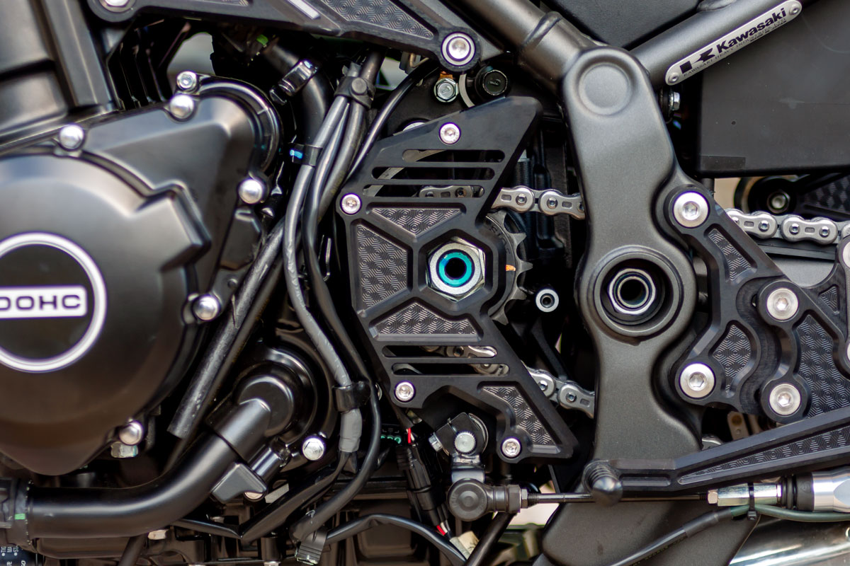 ≪Z900RS/CAFE専用 ハニカム スプロケットカバー完成≫ | 開発情報 | ARCHI