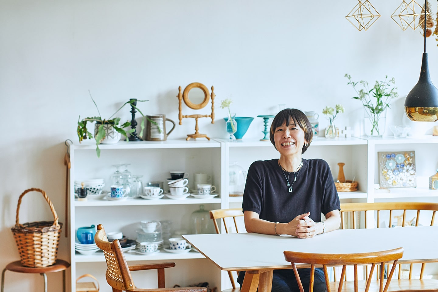 北欧、暮らしの道具店・佐藤友子の、アートを通じて「自分の暮らしを