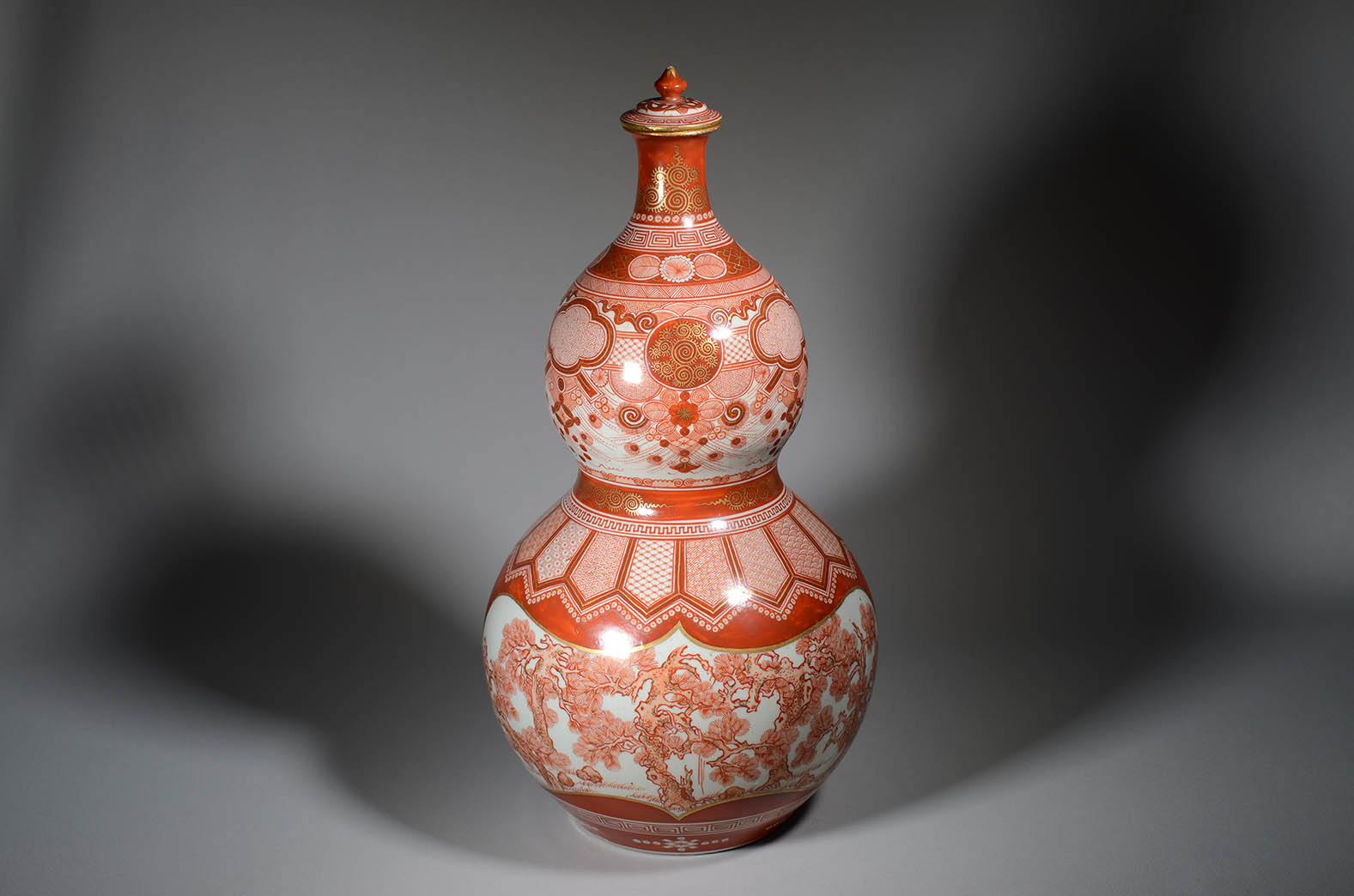 九谷赤絵の極致 ―宮本屋窯と飯田屋八郎右衛門の世界― – artscape